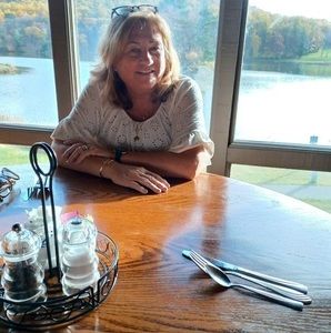 Meet your Posher, Marsha